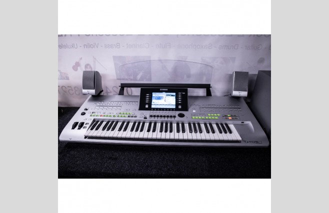 Used Yamaha Tyros 3 Keyboard With MS03 Speakers Trade Price Bargain (SN:BAOP01154) - Image 4